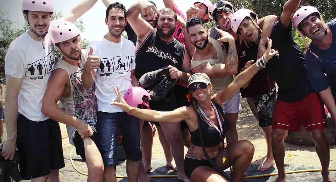 Humor Amarillo Despedidas Salou 2026: gincana de pruebas por equipos